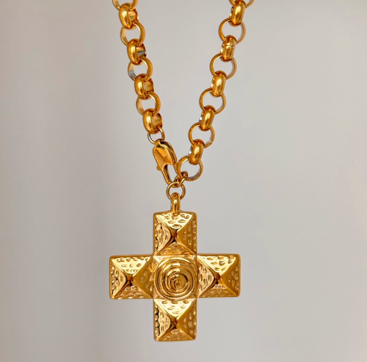 Cross Gold