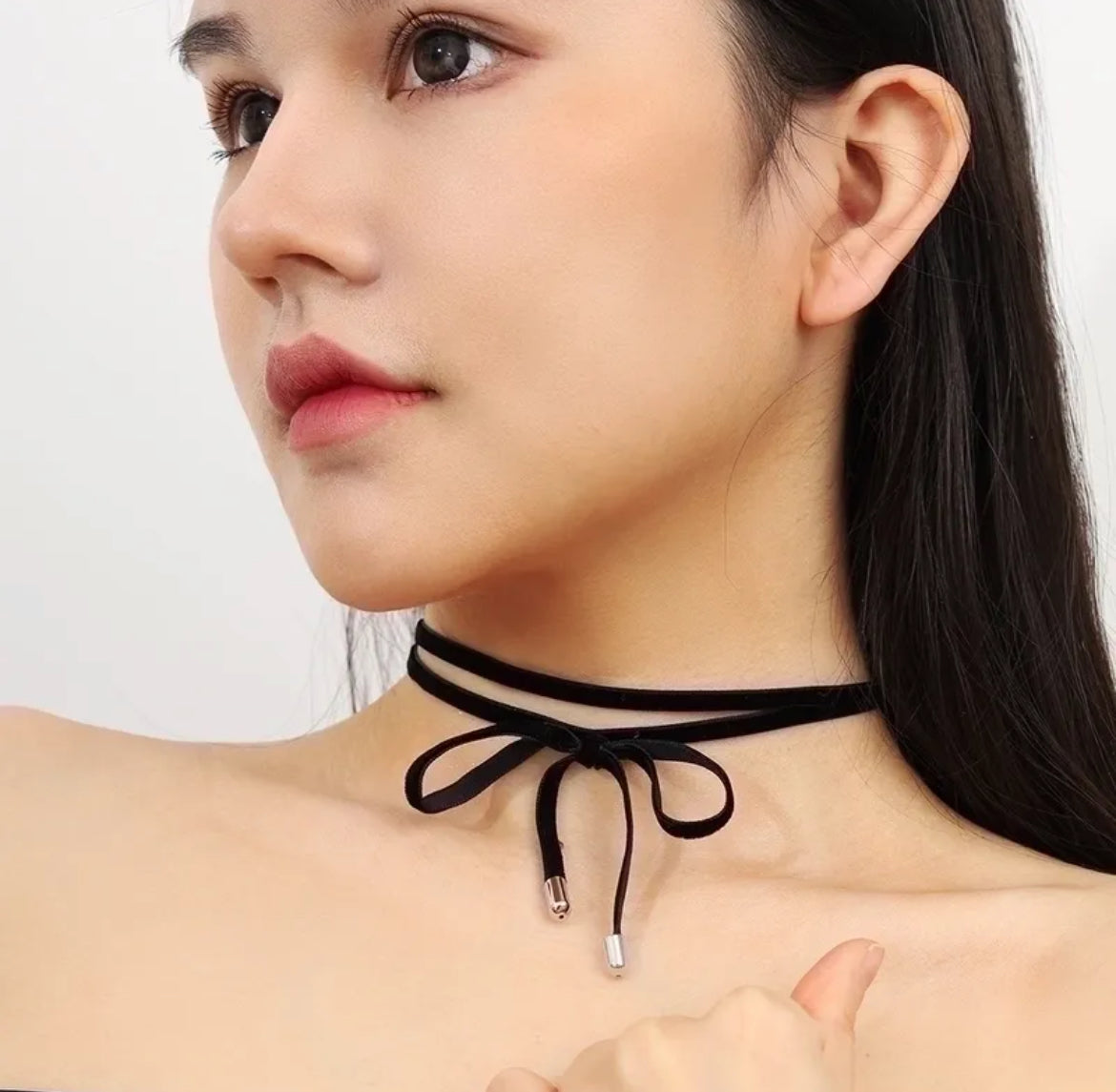 Black Chocker